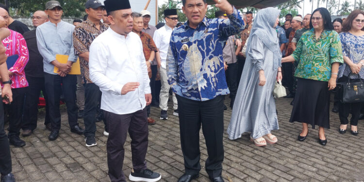 Gubernur Sulut Yulius Selvanus Komaling dan Bupati Bolmong Tinjau Lokasi Pembangunan Perguruan Tinggi