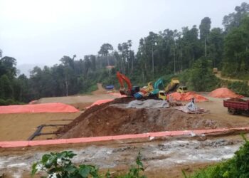 Siapa Pemasok Solar Bersubsidi di Tambang Ilegal