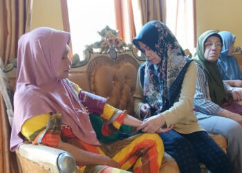 Dinkes Bolmong Lakukan Pendampingan Korban Kebakaran di Desa Bakan