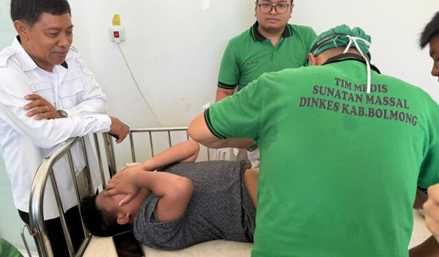 Dinkes Bolmong dan TP PKK Sukses Menggelar Sunatan Masal di Dumoga Utara