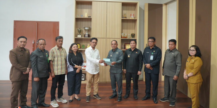 Bupati Yusra Alhabsyi Angkat Tiga Direksi Baru PD Gadasera