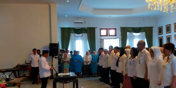 Bupati Yusra Alhabsyi Lantik Pokja PAUD, HIMPAUDI dan Dekranasda Bolmong