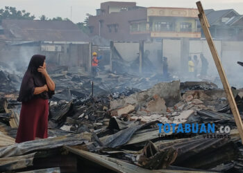 Hingga Pagi Titik Api Masih Terlihat di Lokasi Kebakaran Pasar Lolak