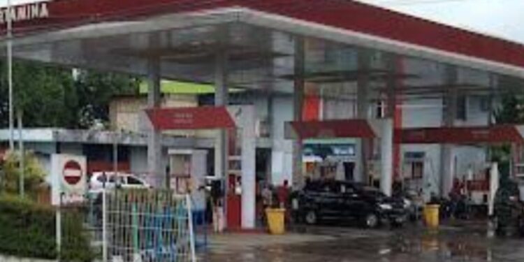 Diduga Petugas SPBU Ikut Bermain Gunakan Barcode Pemilik Kendaraan