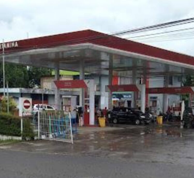 Diduga Petugas SPBU Ikut Bermain Gunakan Barcode Pemilik Kendaraan