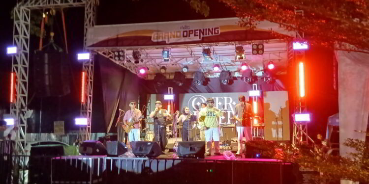 Grand Opening Kopi Korot Meriah. Dari Tempat Nongkrong Jadi Coffee Shop Premium