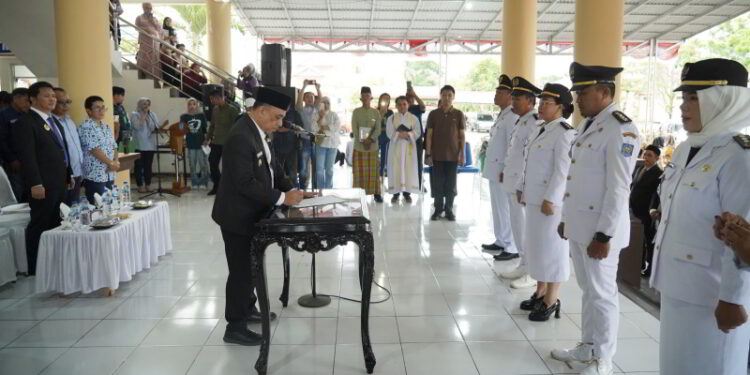 Bupati Yusra Alhabsyi Lantik 49 Pejabat Struktural Bolmong. Berikut Daftar Nama-namanya