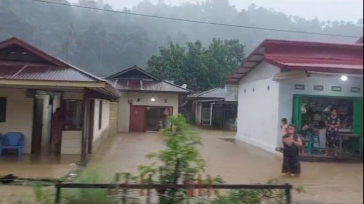 Puluhan Rumah di Desa Komangaan Terendam Banjir