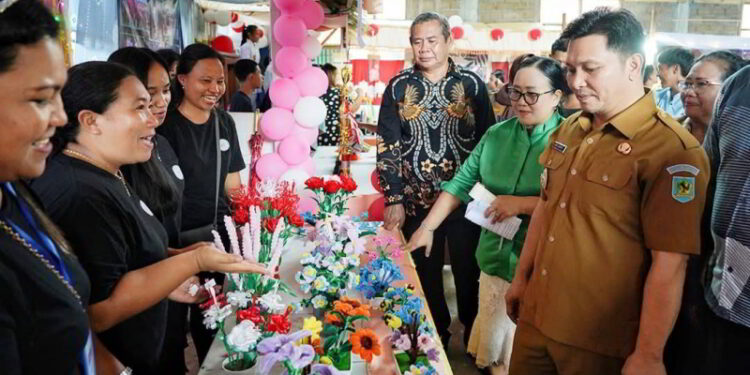 Wabup Dony Lumenta Hadiri Expo PPA Peringati Hari Anak Nasional
