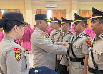 Kapolres Bolmong AKBP Lido R Hartono Pimpin Sertijab Sejumlah Pejabat