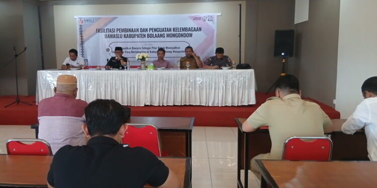 Bawaslu Bolmong Gelar Diskusi Publik, Perkuat Kapasitas Lembaga Pengawas