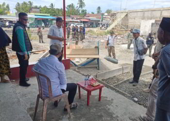 Pasca Kebakaran, Bupati Yusra Tinjau Pembersihan Lokasi Pasar Lolak