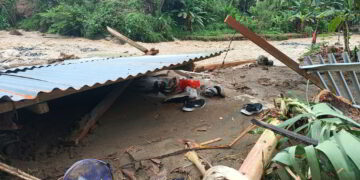 Duka di Tepi Sungai Muntoi