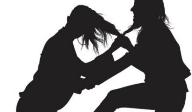 Viral, Dua Wanita Ricuh di Puskesmas Tanoyan