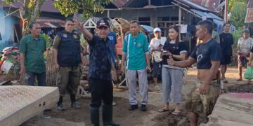 Bupati Yusra Tinjau Desa Wineru, Pastikan Penanganan Pasca Banjir