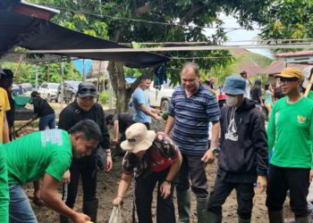 ASN Terus Turun Bantu Bersihkan Rumah Warga Terdampak Banjir