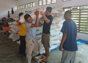 Pemkab Bolmong Rampungkan Penyaluran 30 Ton Lebih Beras untuk Korban Banjir di Dua Kecamatan