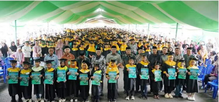 1.029 Santri se-Bolmong Diwisuda,Sekda Abdullah Mokoginta: Generasi Qur’ani Adalah Harapan Daerah