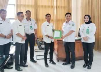 Wabup Dony Lumenta  Tegaskan Pentingnya Pelayanan Publik yang Stabil