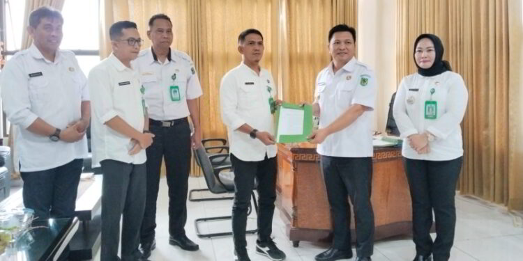 Wabup Dony Lumenta Tegaskan Pentingnya Pelayanan Publik yang Stabil