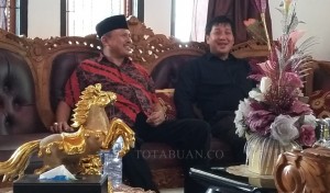 Bupati Bolsel Hi Herson Mayulu dan Ketua DPRD Provinsi Sulut Steven Kandow