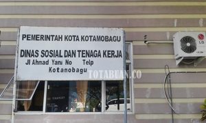 Kantor Dinas Sosial dan Tenaga Kerja (Disnaker) Kotamobagu. (f-epi/tco)