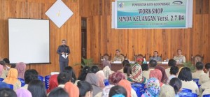 Walikota membuka pelaksanaan Workshop Simda